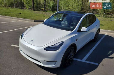 Внедорожник / Кроссовер Tesla Model Y 2020 в Киеве