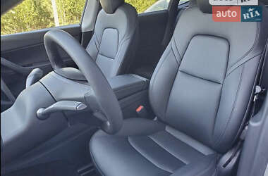 Внедорожник / Кроссовер Tesla Model Y 2020 в Киеве