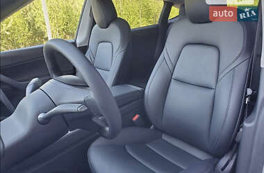 Внедорожник / Кроссовер Tesla Model Y 2020 в Киеве