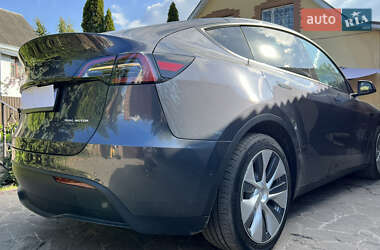 Внедорожник / Кроссовер Tesla Model Y 2022 в Киеве