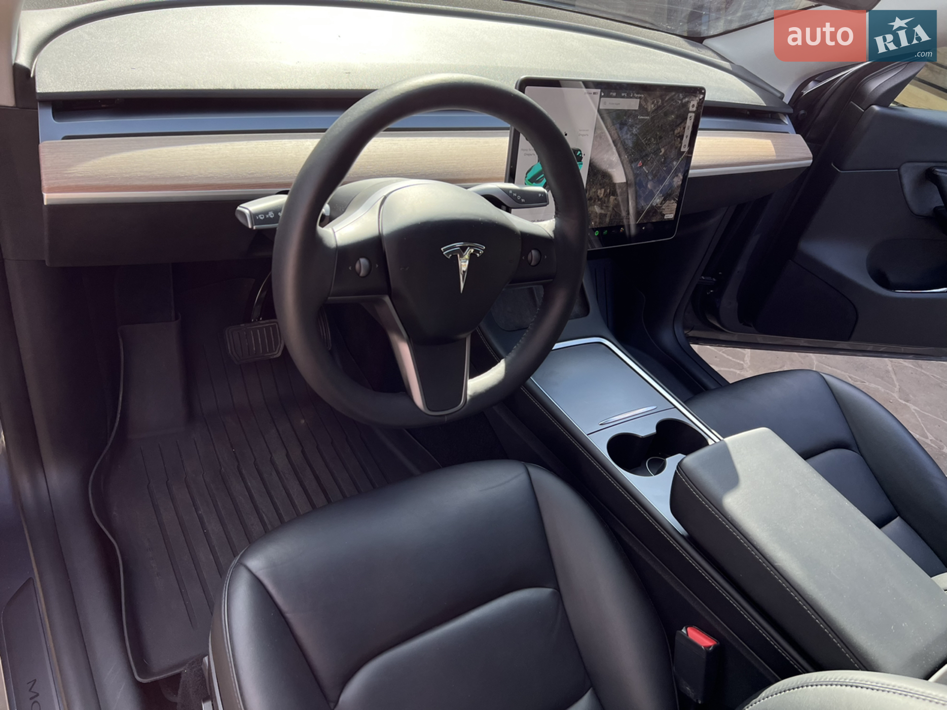 2022 Tesla Model Y - мініатюра 16