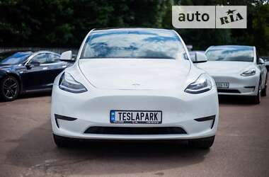 Внедорожник / Кроссовер Tesla Model Y 2020 в 