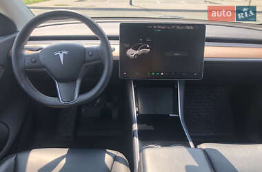 Внедорожник / Кроссовер Tesla Model Y 2020 в 