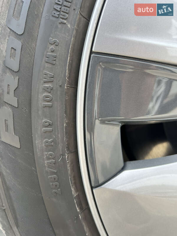 Внедорожник / Кроссовер Tesla Model Y 2022 в Львове