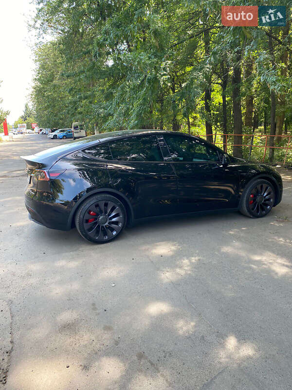 Внедорожник / Кроссовер Tesla Model Y 2021 в Одессе