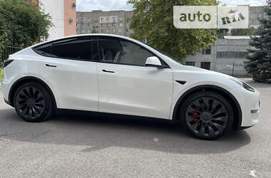 Внедорожник / Кроссовер Tesla Model Y 2022 в 