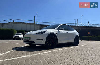 Позашляховик / Кросовер Tesla Model Y 2021 в Львові