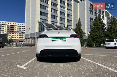 Позашляховик / Кросовер Tesla Model Y 2021 в Львові