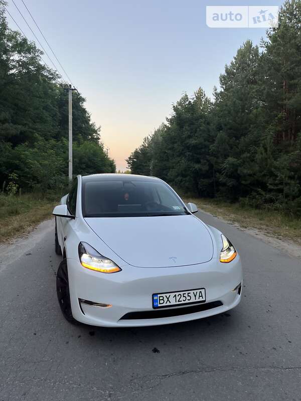 Внедорожник / Кроссовер Tesla Model Y 2022 в Ровно фото 7 Внедорожник / Кроссовер Tesla Model Y 2022 в Ровно