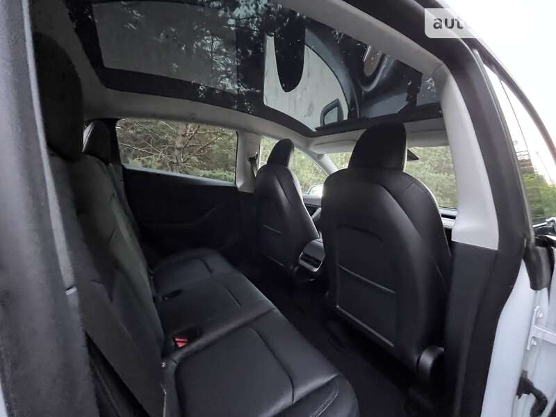 Внедорожник / Кроссовер Tesla Model Y 2022 в Ровно фото 30 Внедорожник / Кроссовер Tesla Model Y 2022 в Ровно