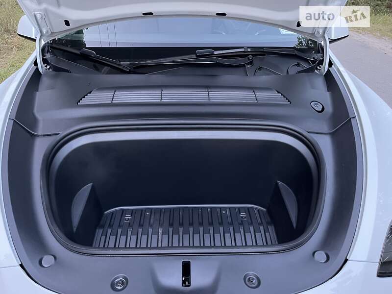 Внедорожник / Кроссовер Tesla Model Y 2022 в Ровно фото 37 Внедорожник / Кроссовер Tesla Model Y 2022 в Ровно