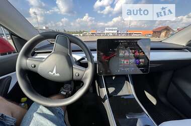 Позашляховик / Кросовер Tesla Model Y 2020 в Харкові