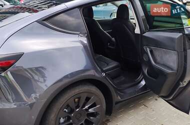 Внедорожник / Кроссовер Tesla Model Y 2021 в Ровно