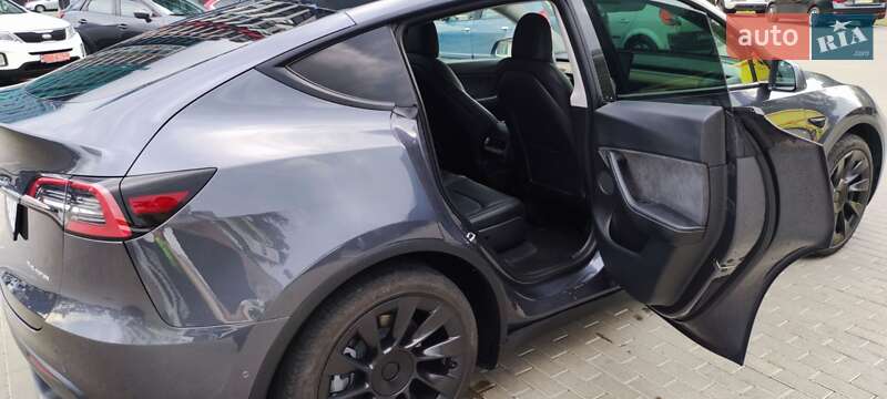 Внедорожник / Кроссовер Tesla Model Y 2021 в Ровно
