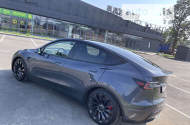 Позашляховик / Кросовер Tesla Model Y 2022 в Умані