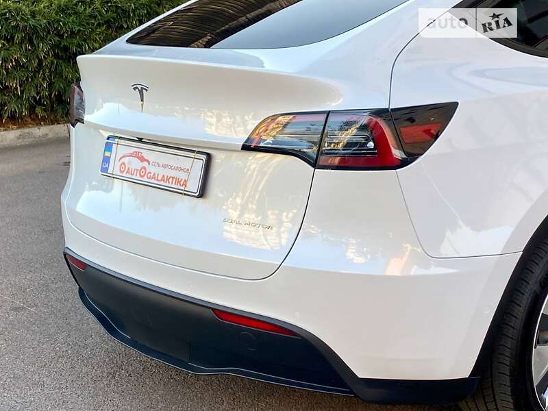Внедорожник / Кроссовер Tesla Model Y 2022 в Одессе