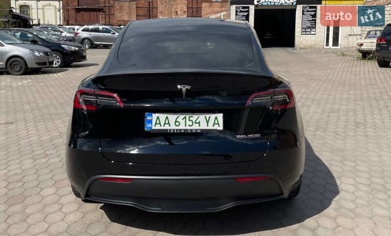 Позашляховик / Кросовер Tesla Model Y 2022 в Львові
