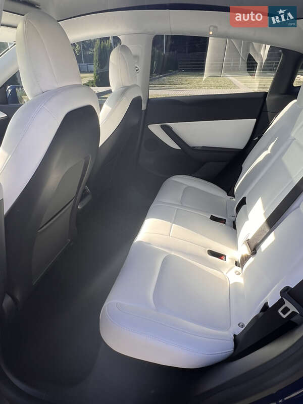 Внедорожник / Кроссовер Tesla Model Y 2020 в Харькове