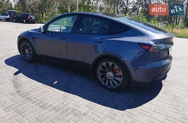 Внедорожник / Кроссовер Tesla Model Y 2022 в Днепре