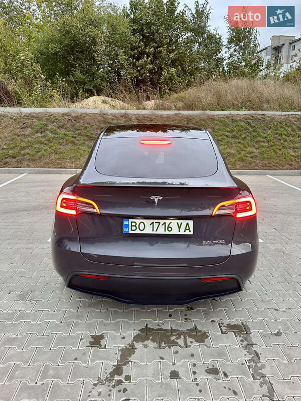 Позашляховик / Кросовер Tesla Model Y 2020 в Тернополі
