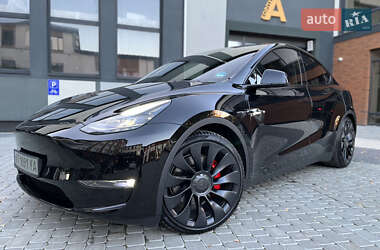 Внедорожник / Кроссовер Tesla Model Y 2022 в 