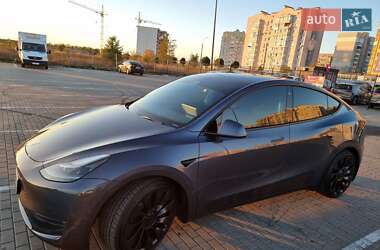 Внедорожник / Кроссовер Tesla Model Y 2022 в 