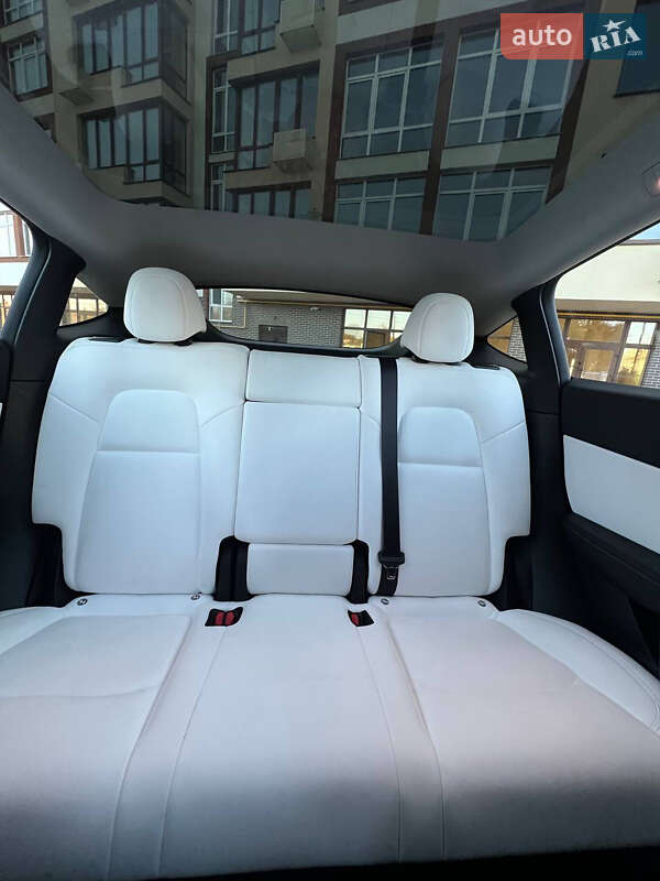 Внедорожник / Кроссовер Tesla Model Y 2022 в Умани