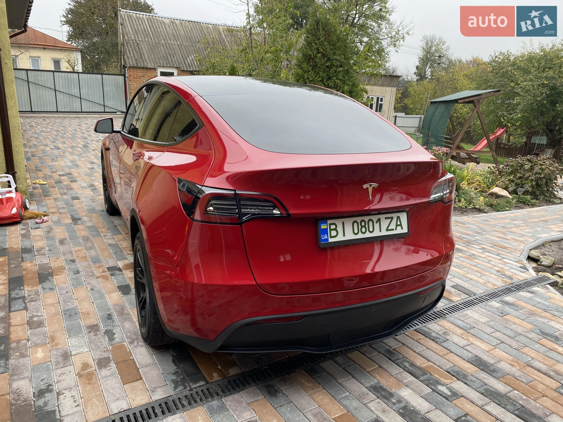 2021 Tesla Model Y - мініатюра 4
