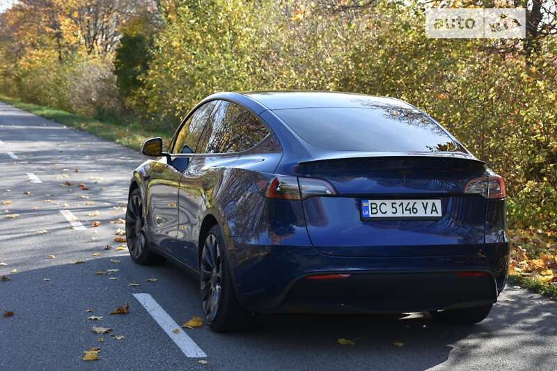 Tesla Model Y 2021 Tesla Model Y 2021