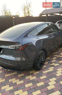 Внедорожник / Кроссовер Tesla Model Y 2022 в Днепре