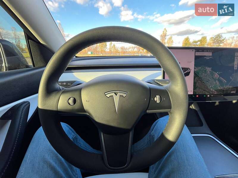 Внедорожник / Кроссовер Tesla Model Y 2022 в Каменском