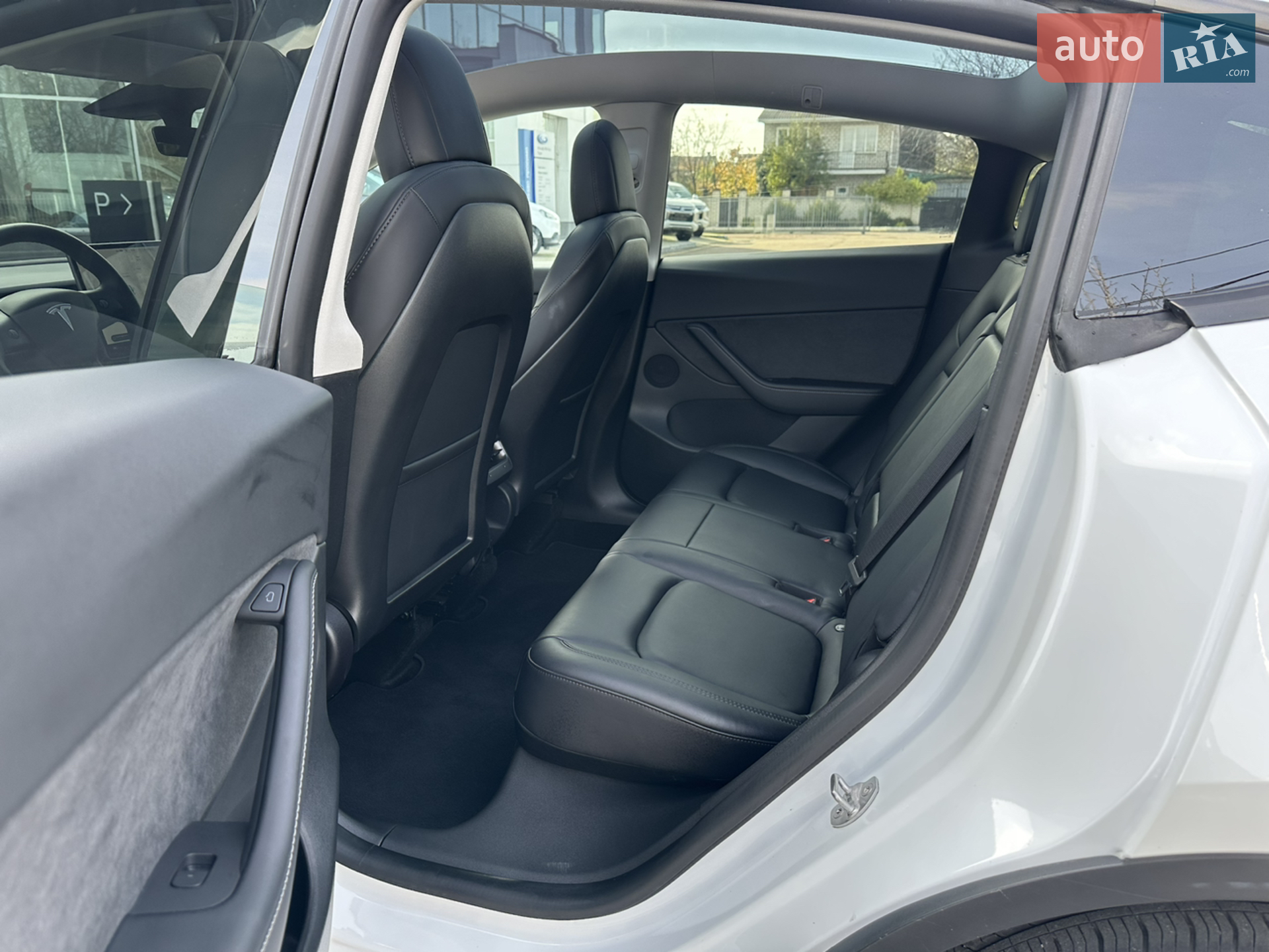 2022 Tesla Model Y - мініатюра 19
