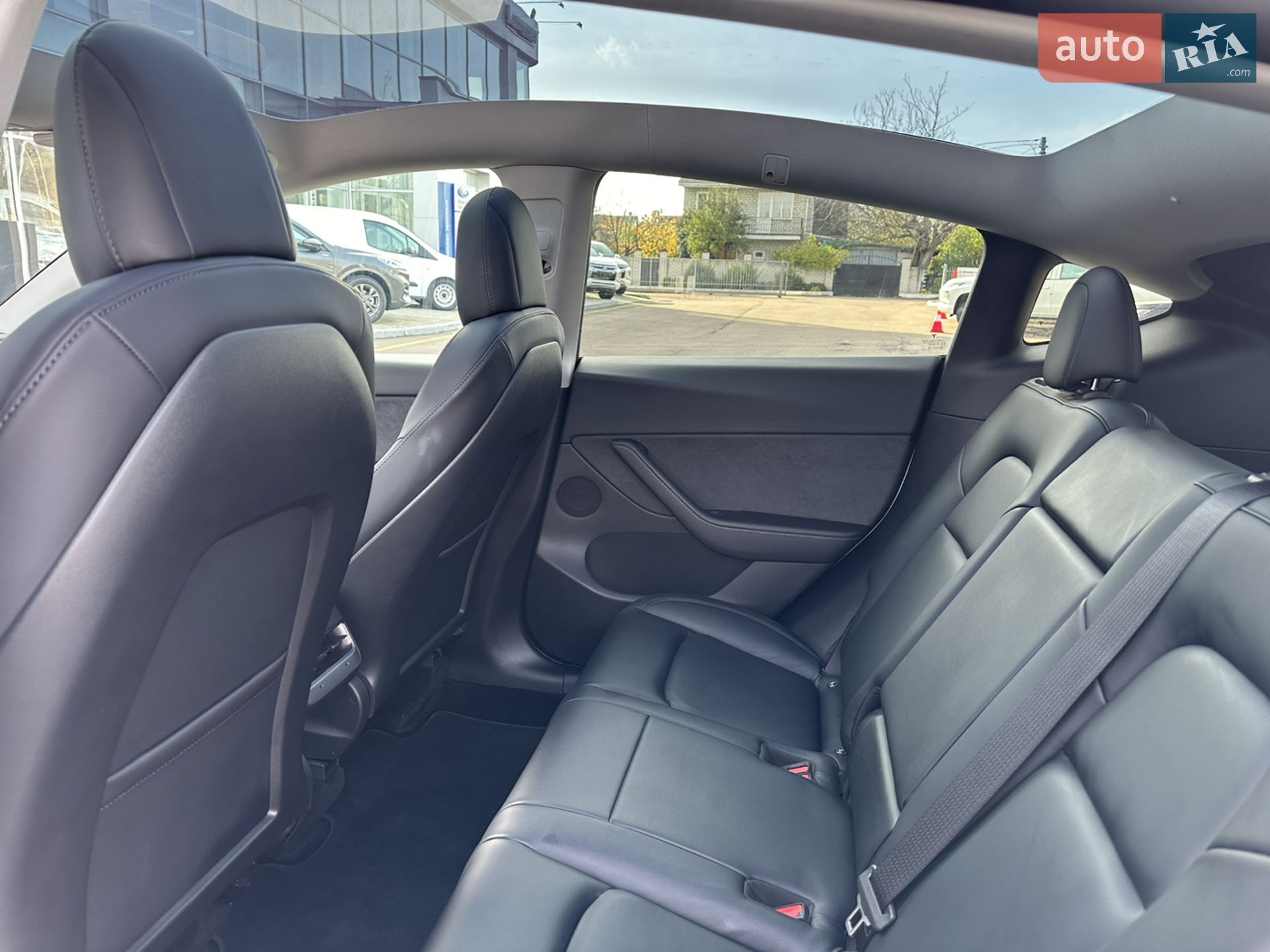 2022 Tesla Model Y - мініатюра 21
