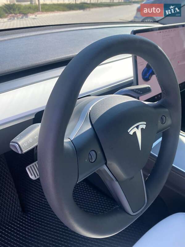 Позашляховик / Кросовер Tesla Model Y 2022 в Одесі