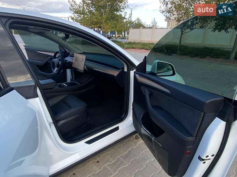 Позашляховик / Кросовер Tesla Model Y 2022 в Одесі
