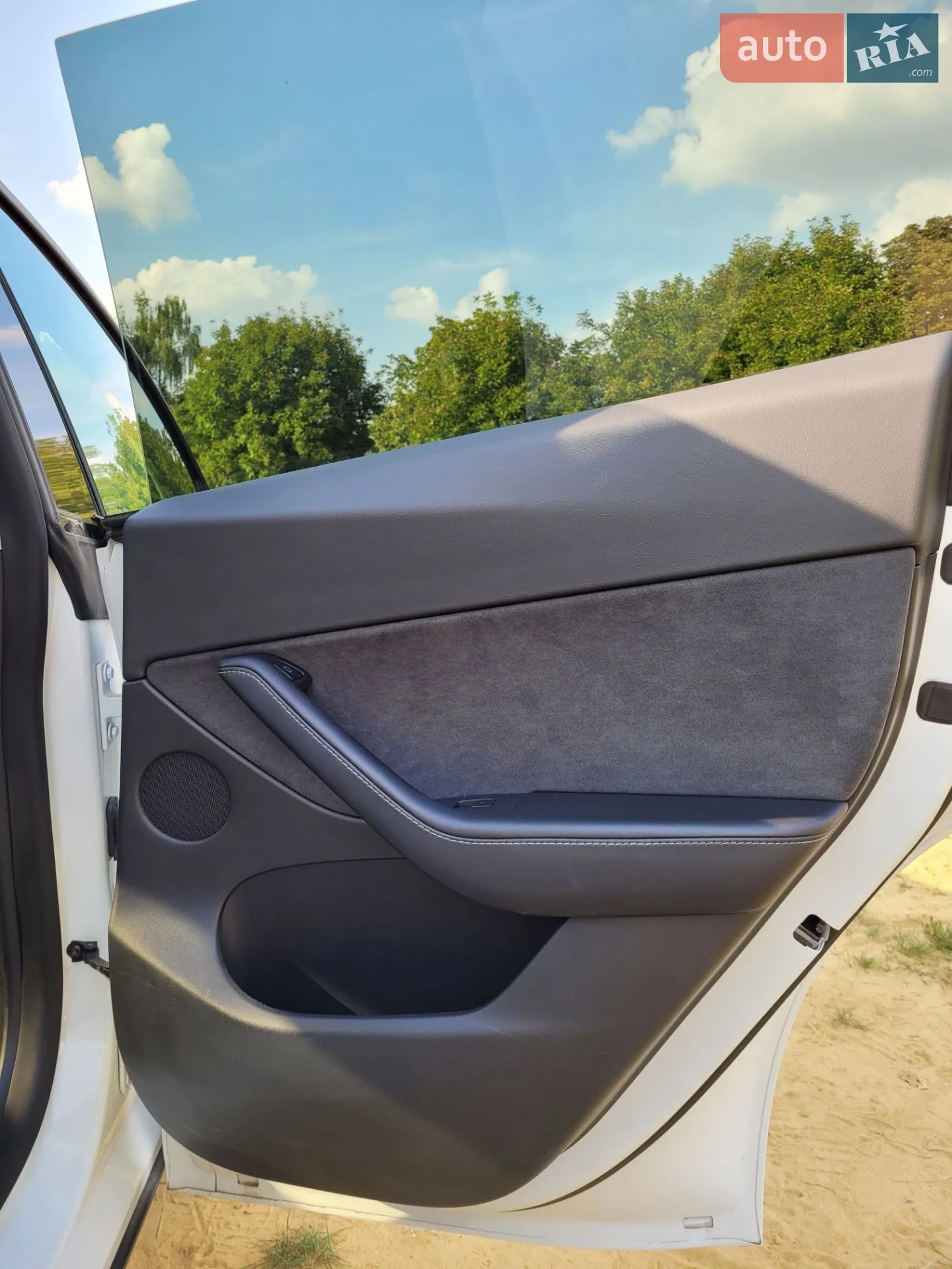 2021 Tesla Model Y - мініатюра 11