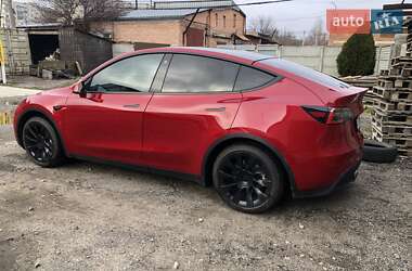 Внедорожник / Кроссовер Tesla Model Y 2021 в 