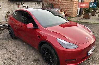 Внедорожник / Кроссовер Tesla Model Y 2021 в 