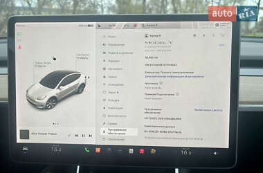 Внедорожник / Кроссовер Tesla Model Y 2020 в 