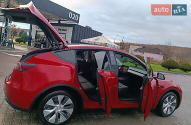 Внедорожник / Кроссовер Tesla Model Y 2021 в 