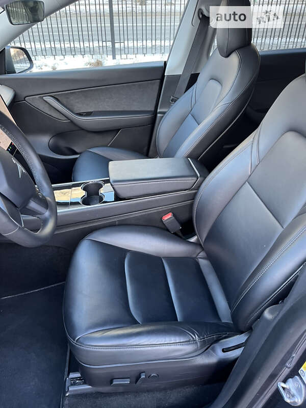 Внедорожник / Кроссовер Tesla Model Y 2020 в Харькове фото 26 Внедорожник / Кроссовер Tesla Model Y 2020 в Харькове