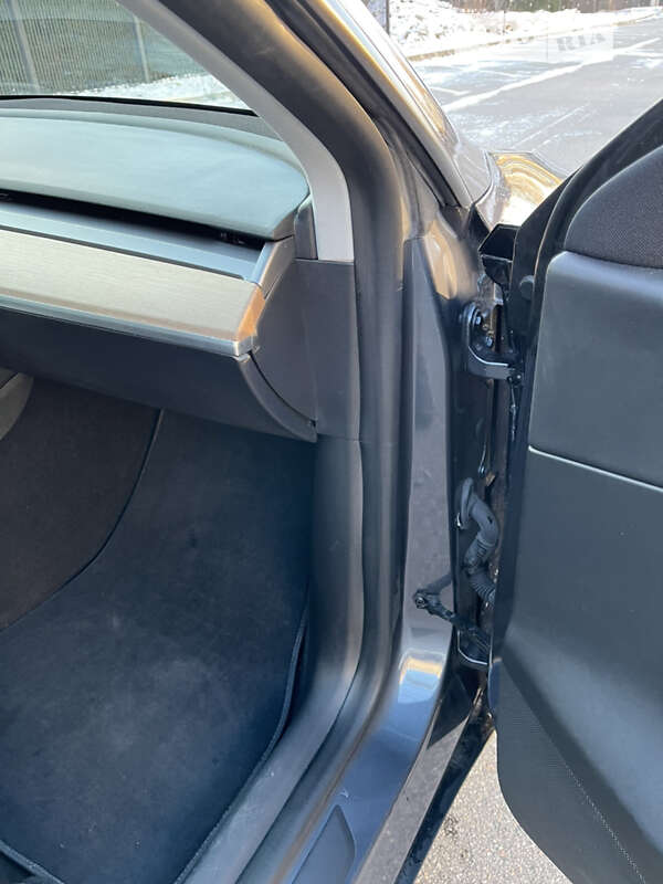 Внедорожник / Кроссовер Tesla Model Y 2020 в Харькове фото 44 Внедорожник / Кроссовер Tesla Model Y 2020 в Харькове