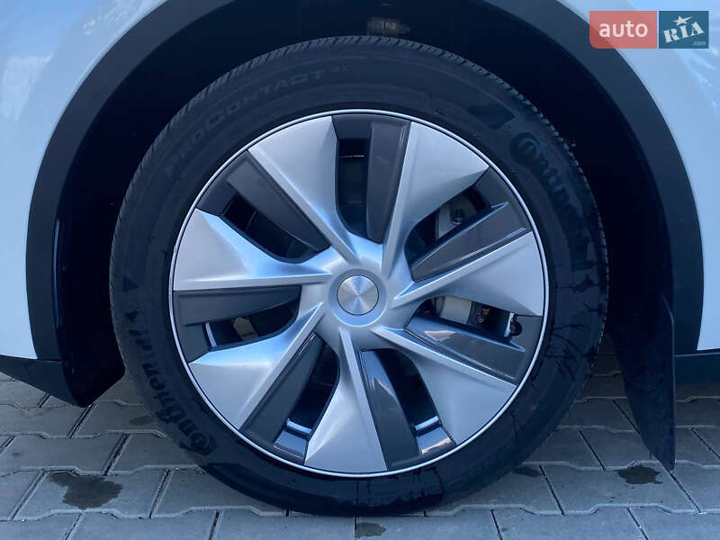 Позашляховик / Кросовер Tesla Model Y 2022 в Одесі