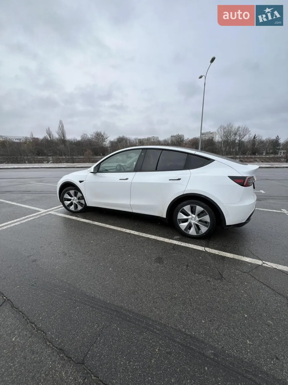 2022 Tesla Model Y - мініатюра 17