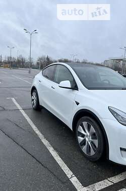 Позашляховик / Кросовер Tesla Model Y 2021 в Сумах