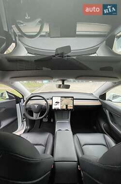 Позашляховик / Кросовер Tesla Model Y 2021 в Тернополі фото 14 Позашляховик / Кросовер Tesla Model Y 2021 в Тернополі