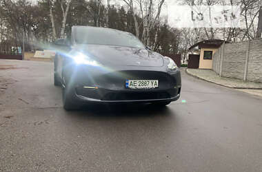 Внедорожник / Кроссовер Tesla Model Y 2022 в Новомосковске