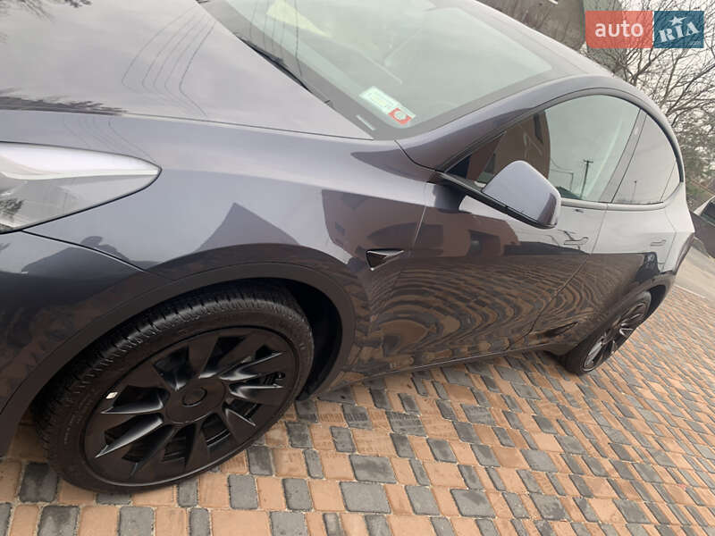 Внедорожник / Кроссовер Tesla Model Y 2022 в Новомосковске фото 36 Внедорожник / Кроссовер Tesla Model Y 2022 в Новомосковске