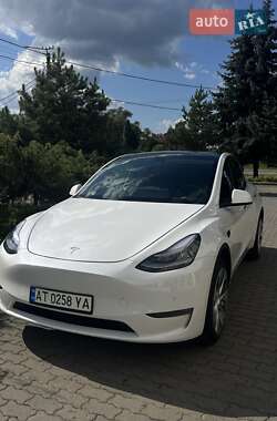 Внедорожник / Кроссовер Tesla Model Y 2021 в Ивано-Франковске