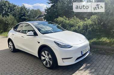 Позашляховик / Кросовер Tesla Model Y 2021 в Івано-Франківську